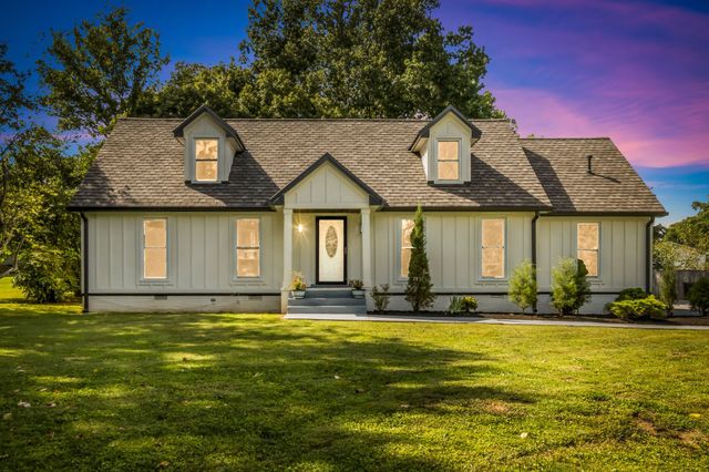 3354 Vapor Trl, Murfreesboro, TN 37127
