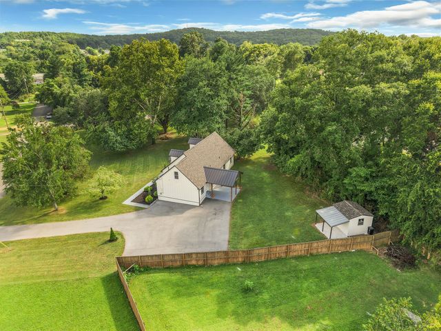 3354 Vapor Trl, Murfreesboro, TN 37127