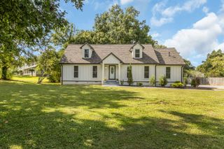 3354 Vapor Trl, Murfreesboro, TN 37127