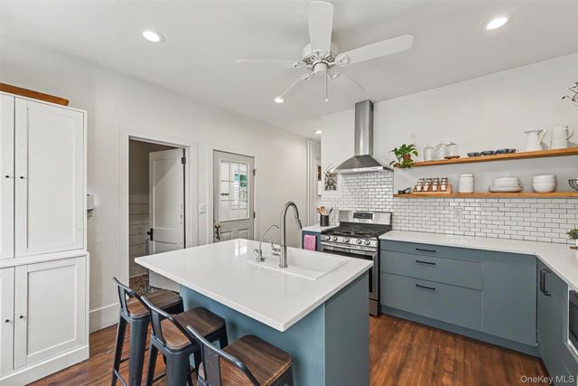 97 Robinson Avenue, Newburgh, NY 12550