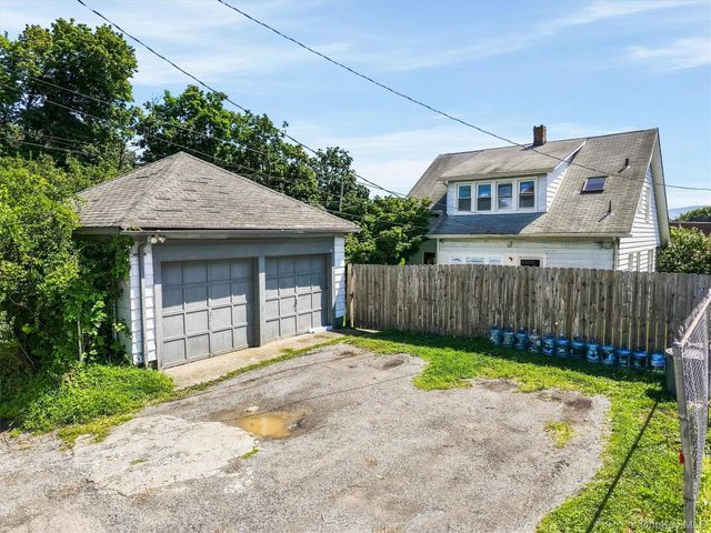 97 Robinson Avenue, Newburgh, NY 12550