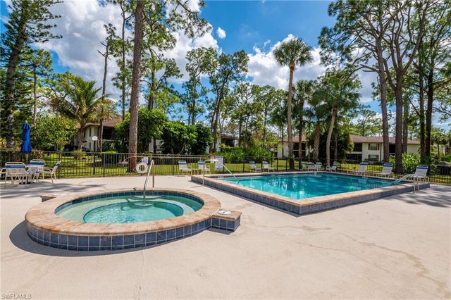 1915 Courtyard WAY G202, Naples, FL 34112