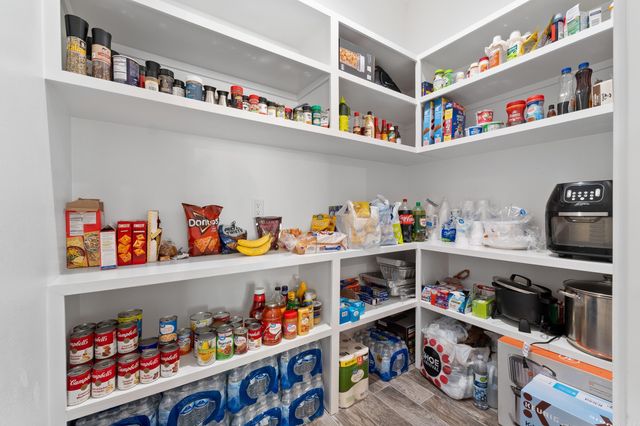 7717 S Shoreline Blvd., Benton, AR 72019