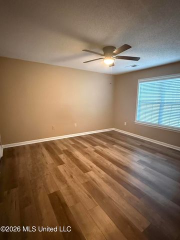 5881 Morganton Drive, Olive Branch, MS 38654