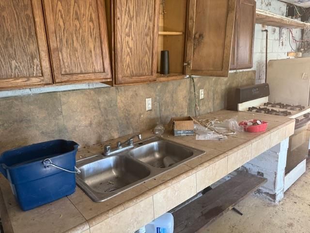 105 Silverline Road, Los Gatos, CA 95033