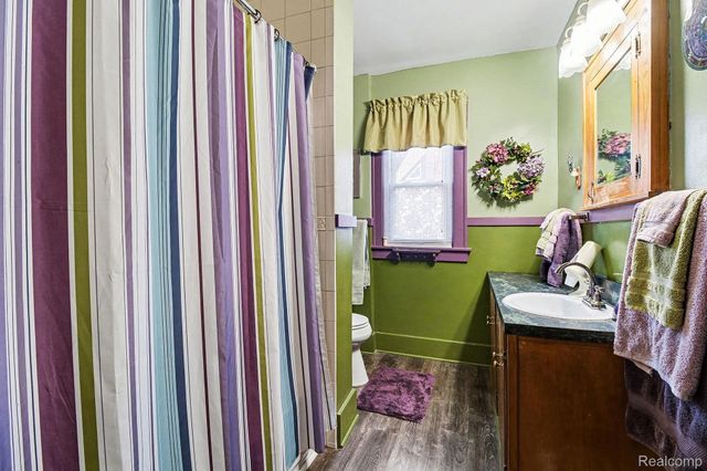 466 W Maplehurst Street, Ferndale, MI 48220