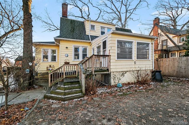 466 W Maplehurst Street, Ferndale, MI 48220