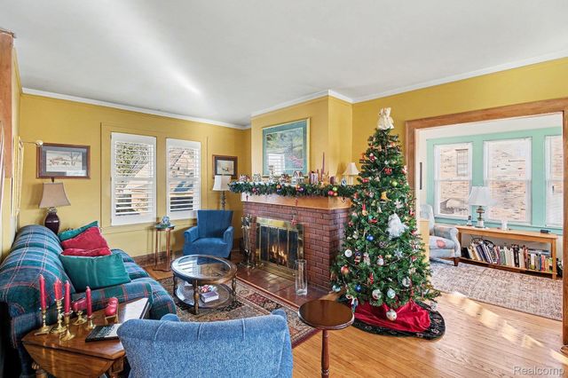 466 W Maplehurst Street, Ferndale, MI 48220