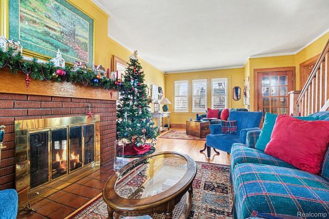 466 W Maplehurst Street, Ferndale, MI 48220