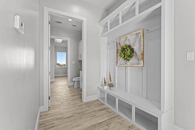 13801 E County Rd 113, Midland, TX 79706