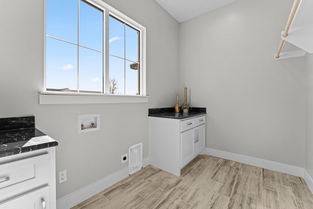 13801 E County Rd 113, Midland, TX 79706