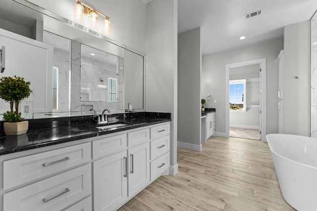 13801 E County Rd 113, Midland, TX 79706