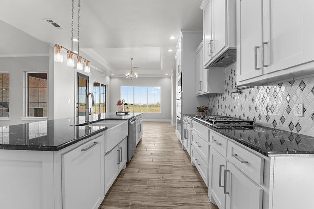 13801 E County Rd 113, Midland, TX 79706