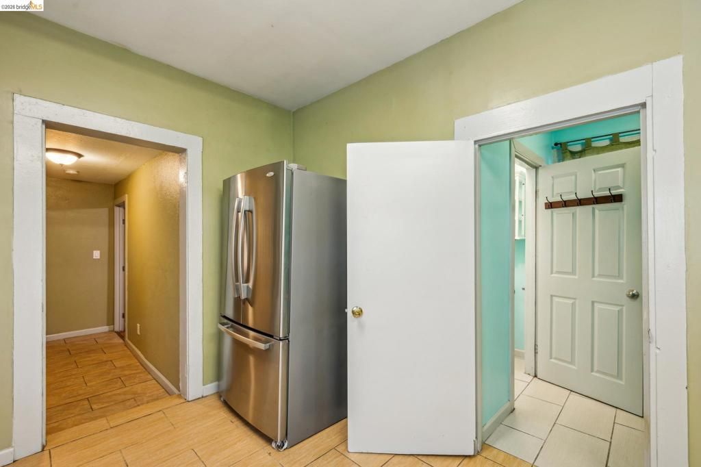 Image 9 of property listing at 1820 International Blvd, Oakland, CA 94606