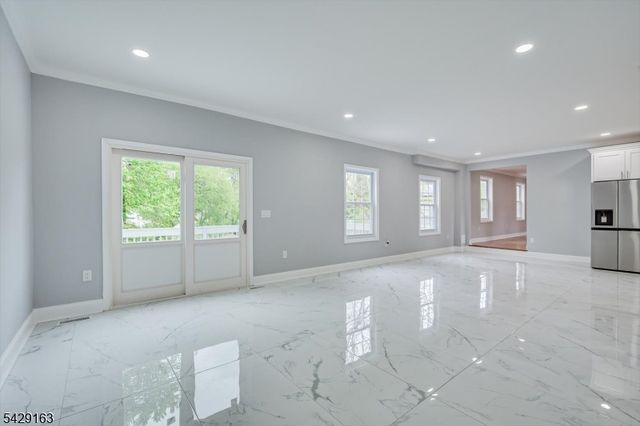 22 Mary Ellen Dr, Edison Twp., NJ 08820