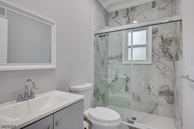 22 Mary Ellen Dr, Edison Twp., NJ 08820