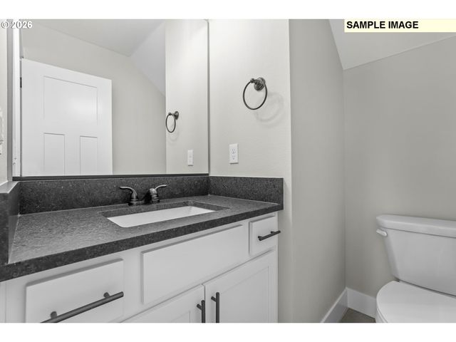 2331 E OTTER Loop, La Center, WA 98629