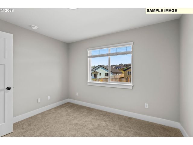 2331 E OTTER Loop, La Center, WA 98629