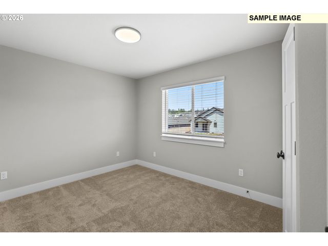 2331 E OTTER Loop, La Center, WA 98629