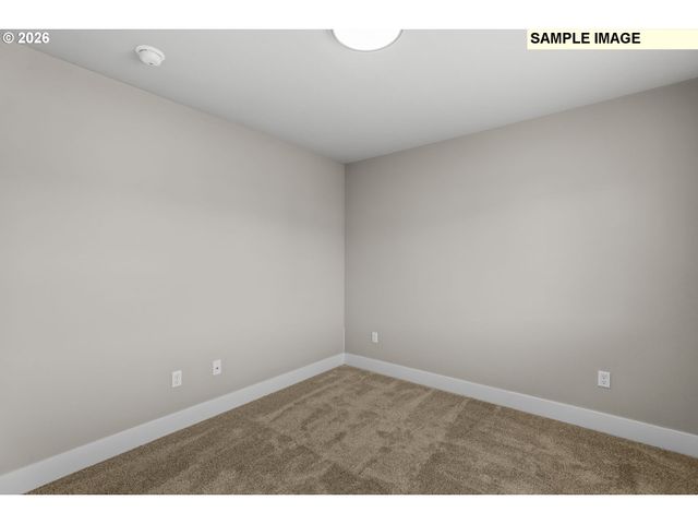 2331 E OTTER Loop, La Center, WA 98629