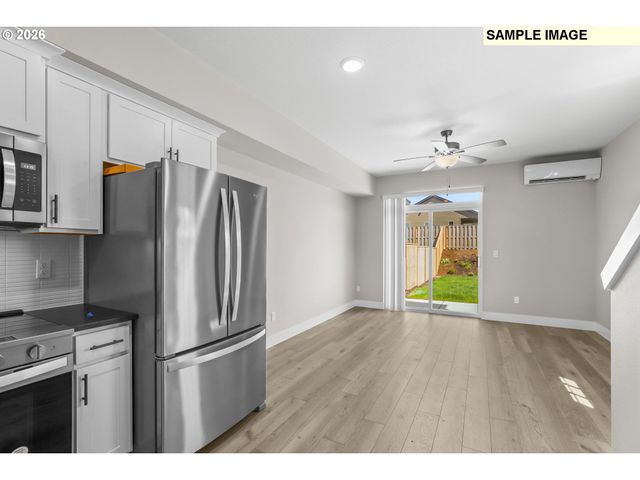2331 E OTTER Loop, La Center, WA 98629