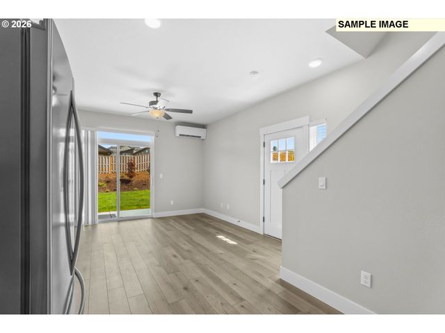 2331 E OTTER Loop, La Center, WA 98629
