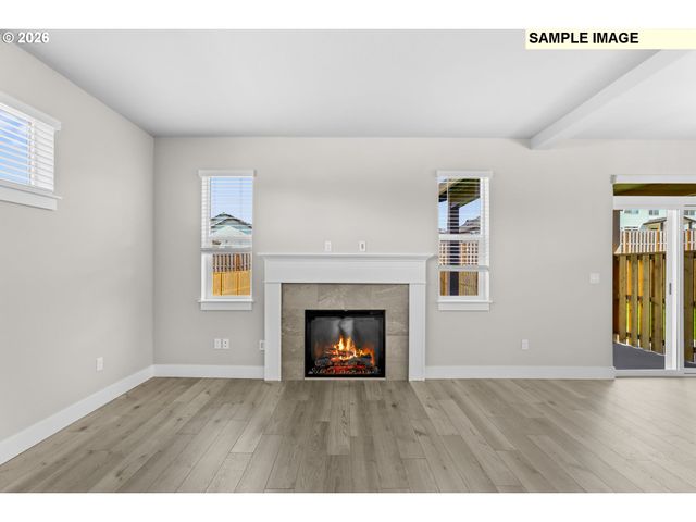2331 E OTTER Loop, La Center, WA 98629
