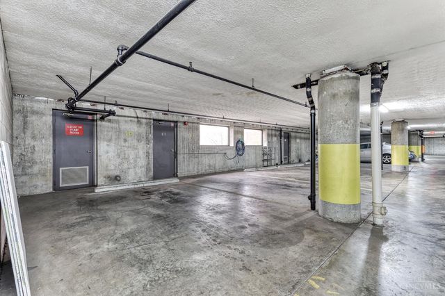 3004 Glenmore Avenue, Cincinnati, OH 45238