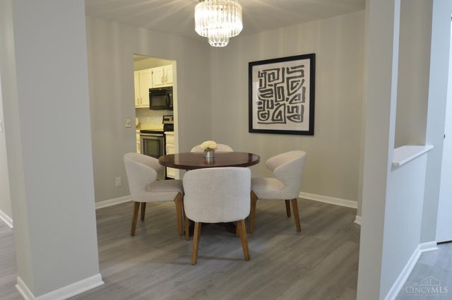 3004 Glenmore Avenue, Cincinnati, OH 45238