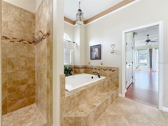 2387 HILLCREEK CIRCLE E, Clearwater, FL 33759