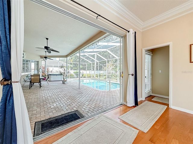 2387 HILLCREEK CIRCLE E, Clearwater, FL 33759