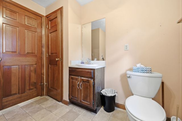 75 Cotuit St 1, North Andover, MA 01845