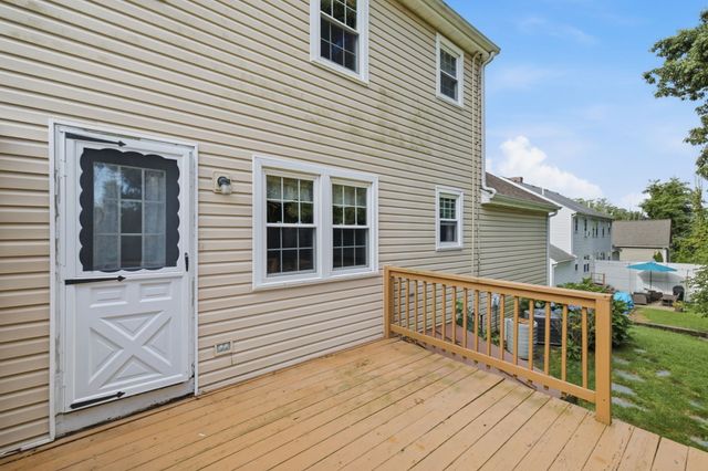 75 Cotuit St 1, North Andover, MA 01845