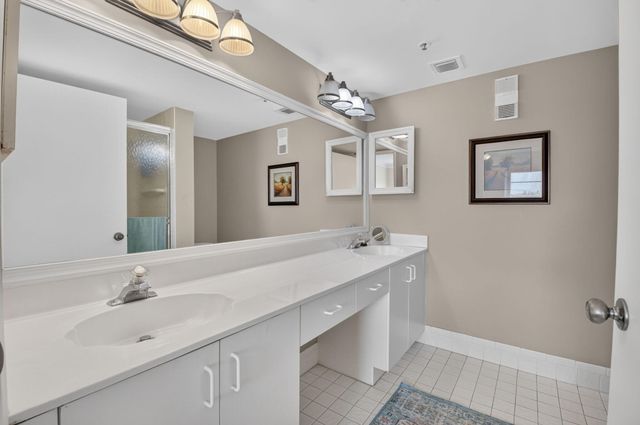 14096 HUNTINGTON POINTE Drive 309, Delray Beach, FL 33484