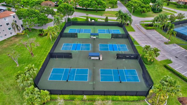 14096 HUNTINGTON POINTE Drive 309, Delray Beach, FL 33484