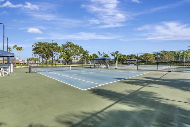 14096 HUNTINGTON POINTE Drive 309, Delray Beach, FL 33484