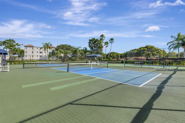 14096 HUNTINGTON POINTE Drive 309, Delray Beach, FL 33484