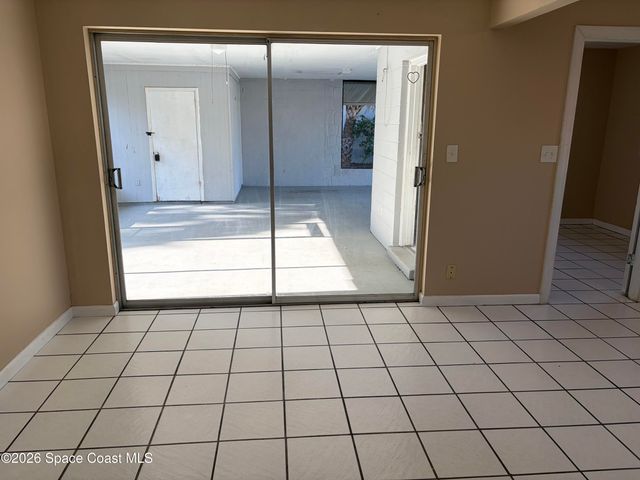 965 Date Avenue, Merritt Island, FL 32953