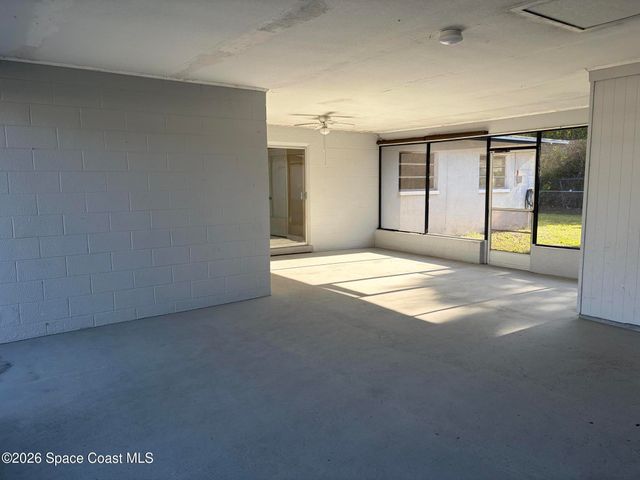 965 Date Avenue, Merritt Island, FL 32953