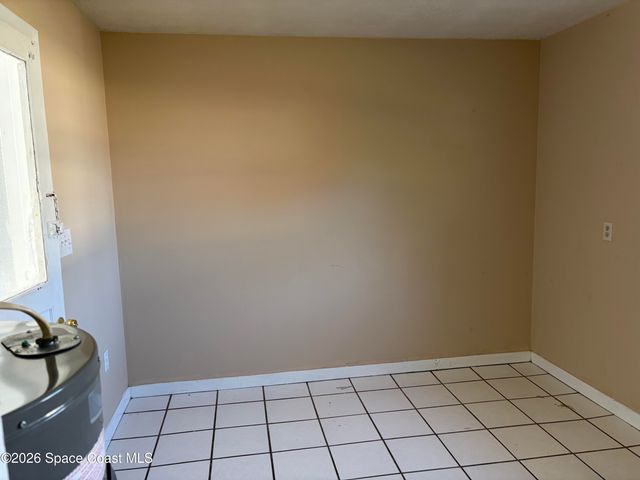 965 Date Avenue, Merritt Island, FL 32953