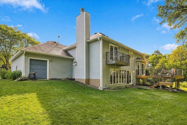 1579 Mary Street N, Maplewood, MN 55119