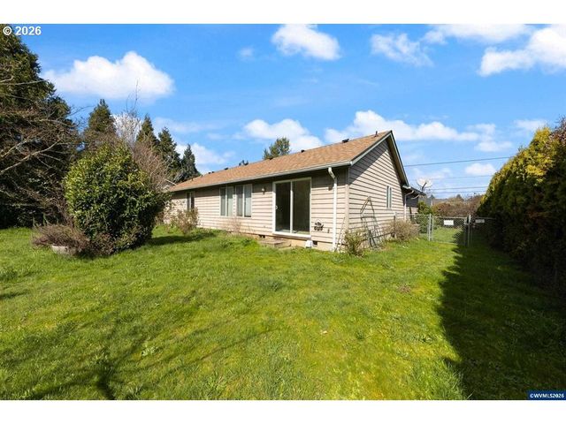 475 Se HANKEL St, Dallas, OR 97338