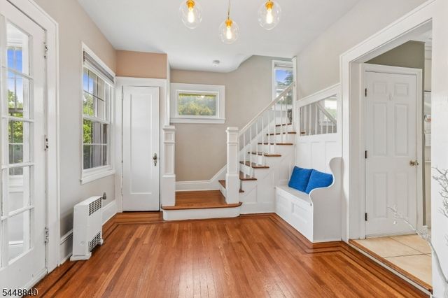 199 Larch Ave, Teaneck Twp., NJ 07666
