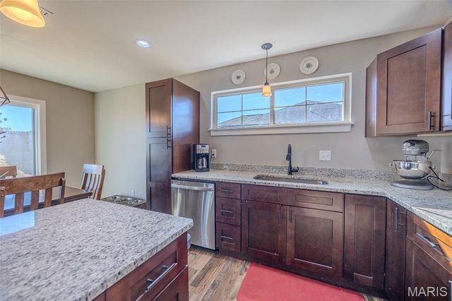 141 La Vista Drive, Waynesville, MO 65583