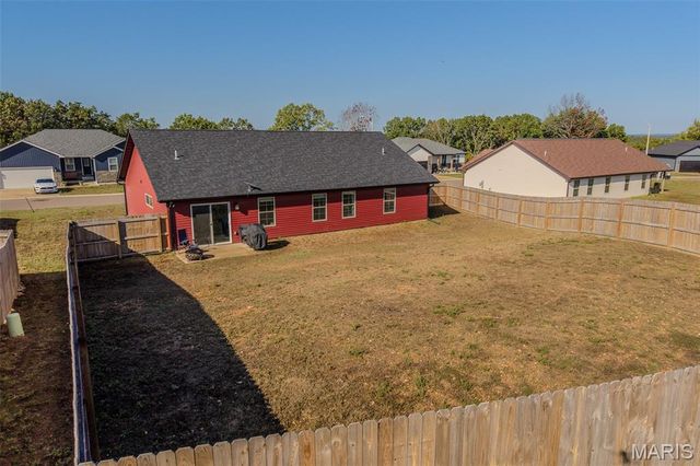 141 La Vista Drive, Waynesville, MO 65583