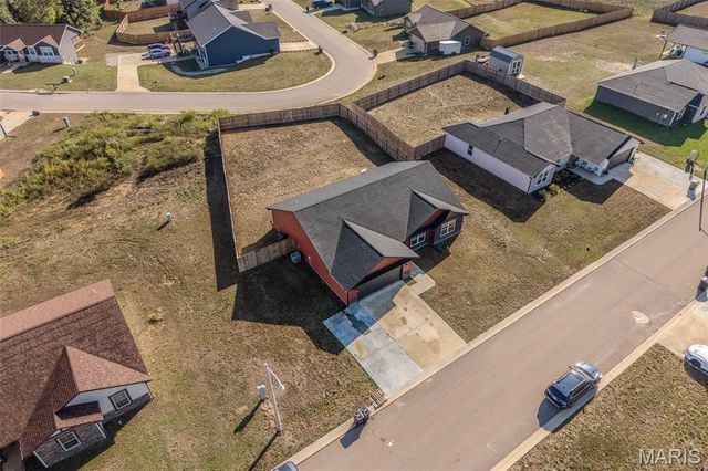 141 La Vista Drive, Waynesville, MO 65583