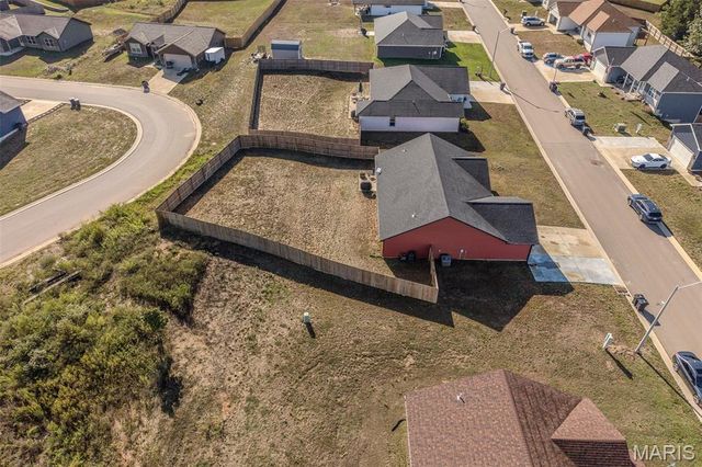 141 La Vista Drive, Waynesville, MO 65583