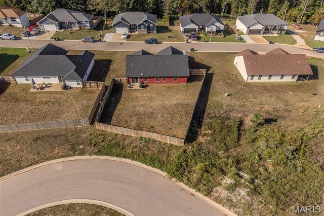 141 La Vista Drive, Waynesville, MO 65583