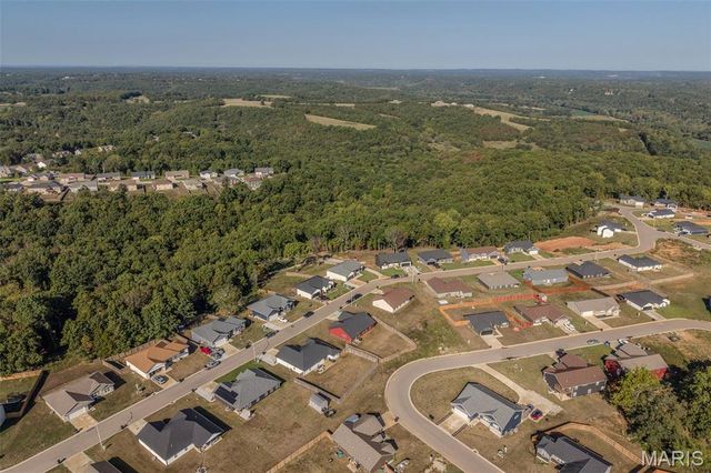 141 La Vista Drive, Waynesville, MO 65583