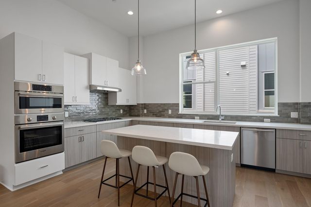 3810 Berkman DR, Austin, TX 78723